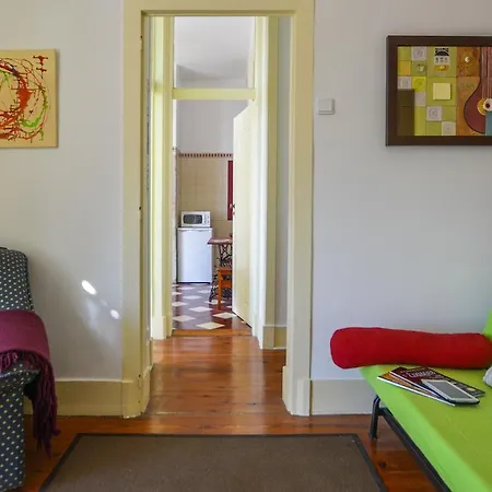 Apartment Castle Cosy Lisbon